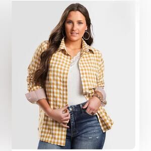 BKE Plaid Shirt Medium Yellow Checker Oversized Eased Fit Button Up